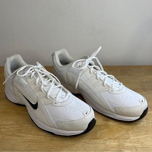 nike mens leather trainers